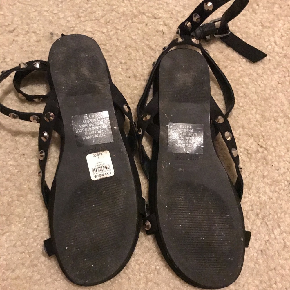 Sandals - Picture 4 of 4